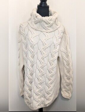 Aran Crafts Cable Knit Cozycore Granny Chic Prairiecore Cabincore Sweater L